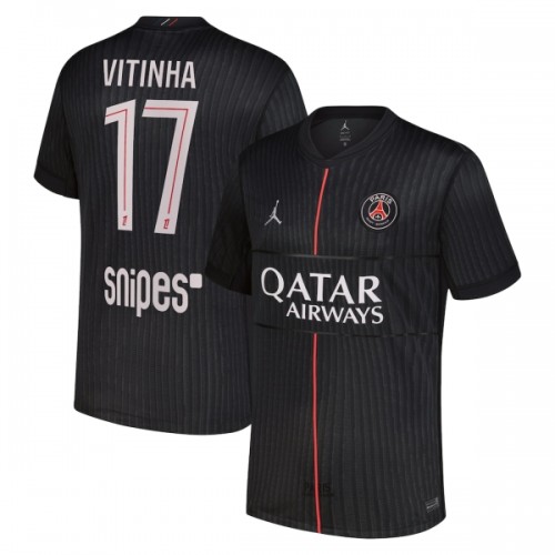 Paris Saint-Germain Vitinha 17 Pelipaita Neljäs Jordan 2025-26 Paris Saint-Germain Vitinha 17 Pelipaita Neljäs Jordan 2025-26