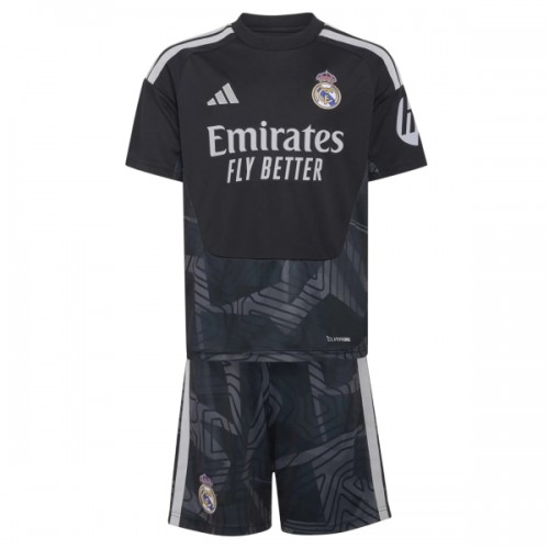 Real Madrid Pelipaita Maalivahti Koti 2026-27 - Lasten Real Madrid Pelipaita Maalivahti Koti 2026-27 - Lasten