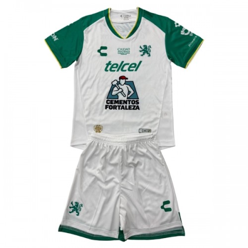Club Leon Pelipaita Vieras 2026-27 - Lasten Club Leon Pelipaita Vieras 2026-27 - Lasten