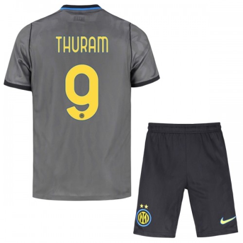 Inter Milan Thuram 9 Pelipaita Kolmas 2026-27 - Lasten Inter Milan Thuram 9 Pelipaita Kolmas 2026-27 - Lasten