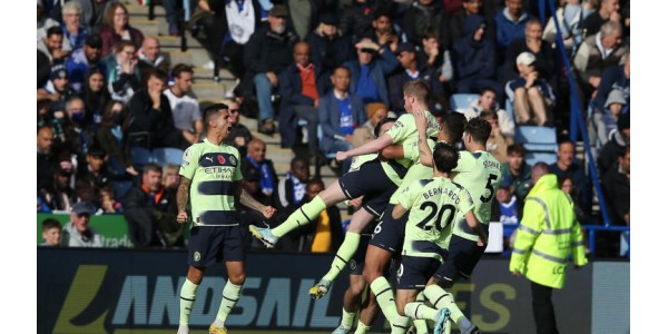 Manchester City voittaa 1-0 ja sijoittuu väliaikaisesti Valioliigan ykköseksi
