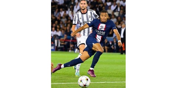 Mbappé lensi kahdesti 22 minuutissa Mbappé lensi kahdesti 22 minuutissa
