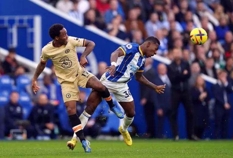 2 omaa maalia yhdessä pelissä, Chelsea hävisi 1-4 Brightonille