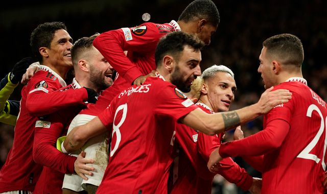Eurooppa-liiga: Manchester United käänsi Barcelonan 2-1 ja eteni 4-3